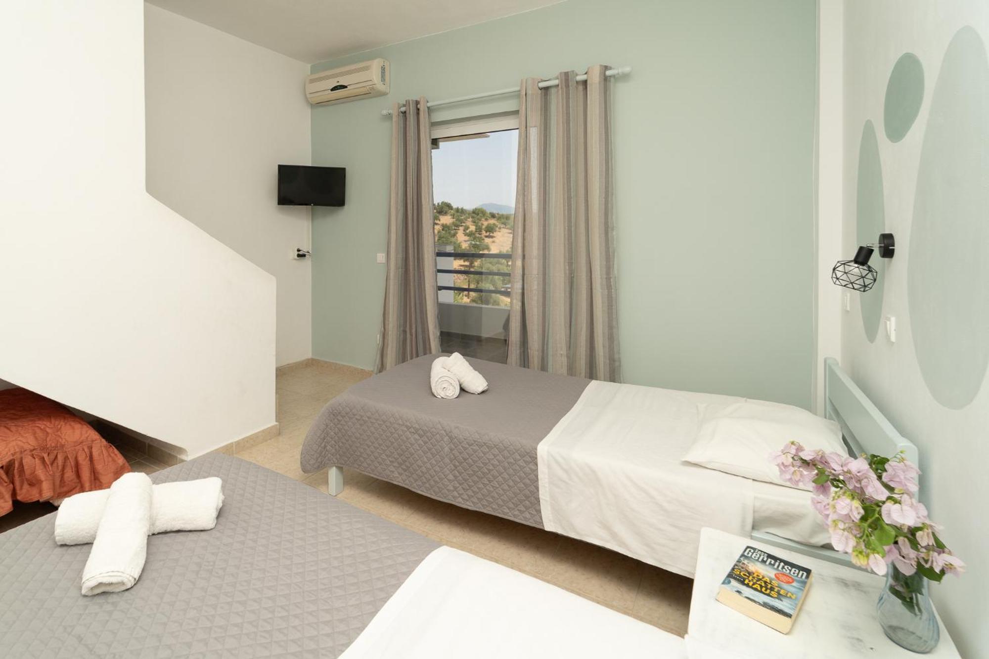 Blue Houses Maisonettes Kamaria  Exterior photo